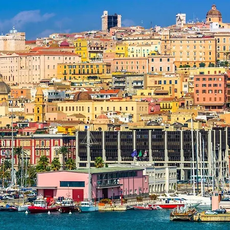 Casa Ninfe Mare E Centro Storico شقة *